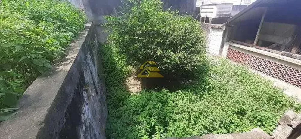 Casa, 6 quartos, 140 m² - Foto 25