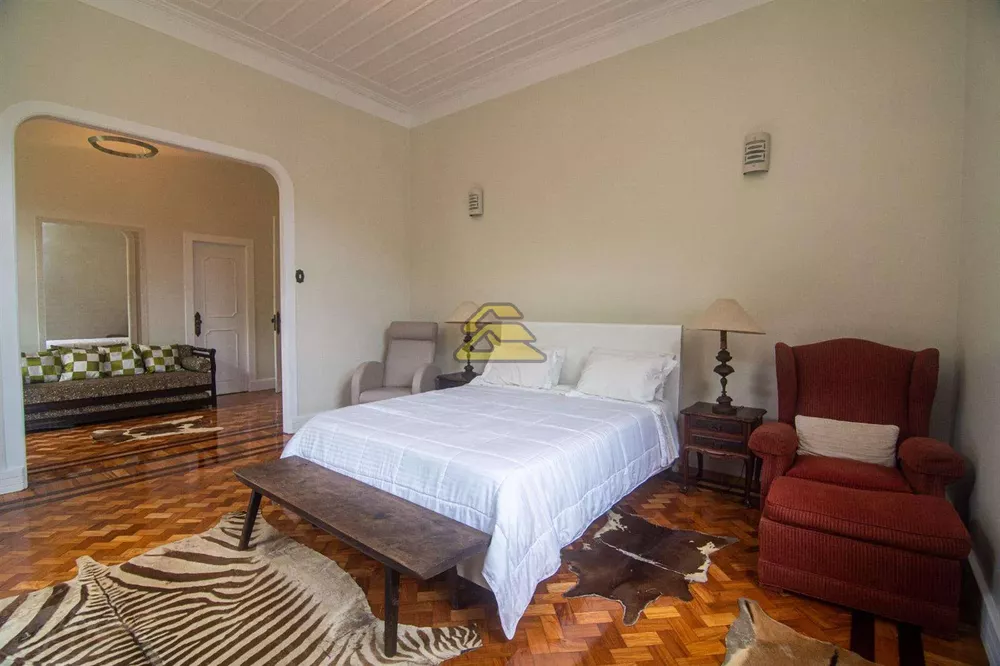 Casa, 6 quartos, 1350 m² - Foto 33