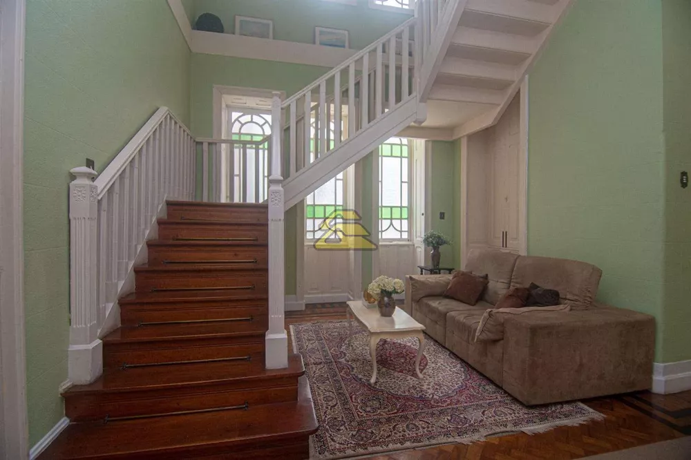 Casa, 6 quartos, 1350 m² - Foto 16