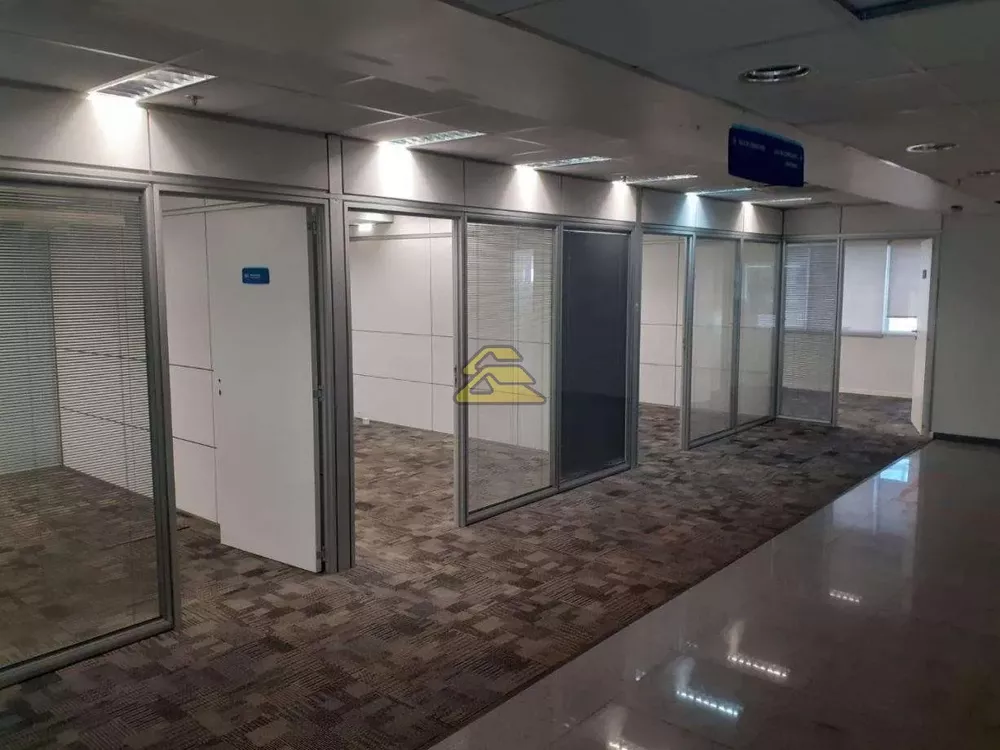 Prédio Inteiro, 2500 m² - Foto 2