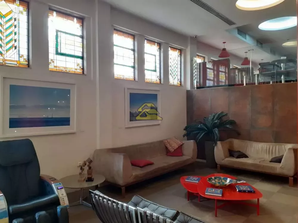 Prédio Inteiro, 3784 m² - Foto 1