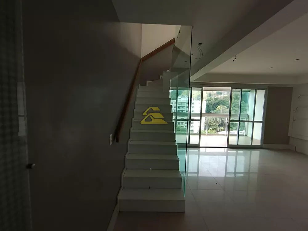 Cobertura, 4 quartos, 233 m² - Foto 6