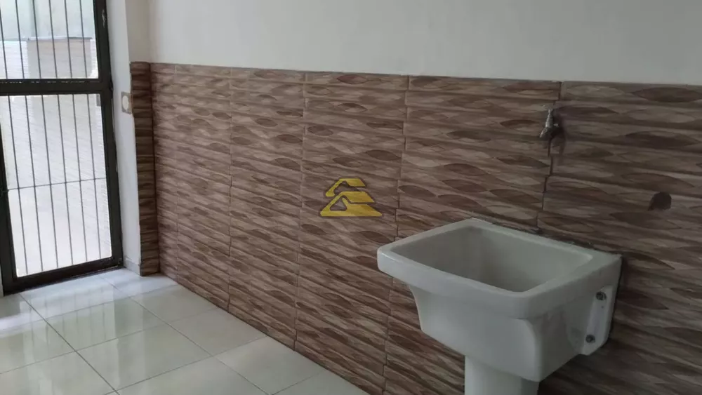 Casa, 3 quartos, 239 m² - Foto 12