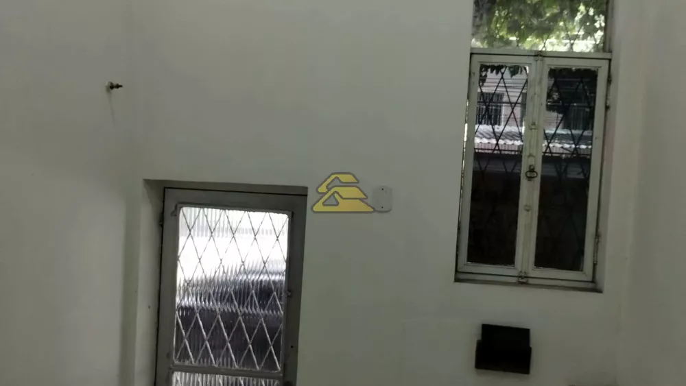 Casa, 3 quartos, 239 m² - Foto 2