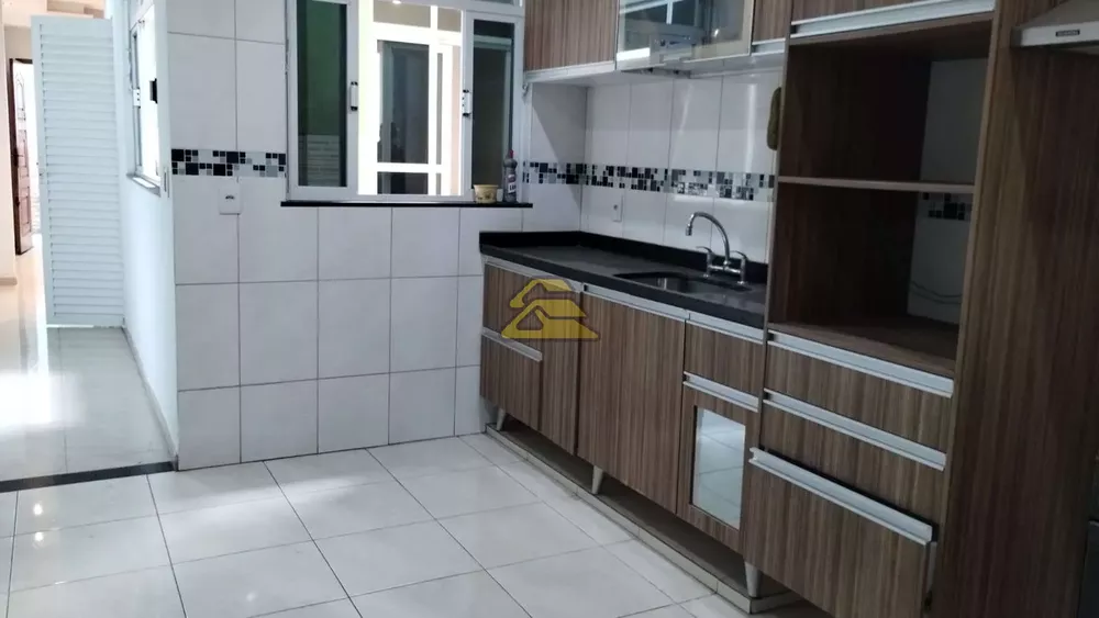 Casa, 3 quartos, 239 m² - Foto 11