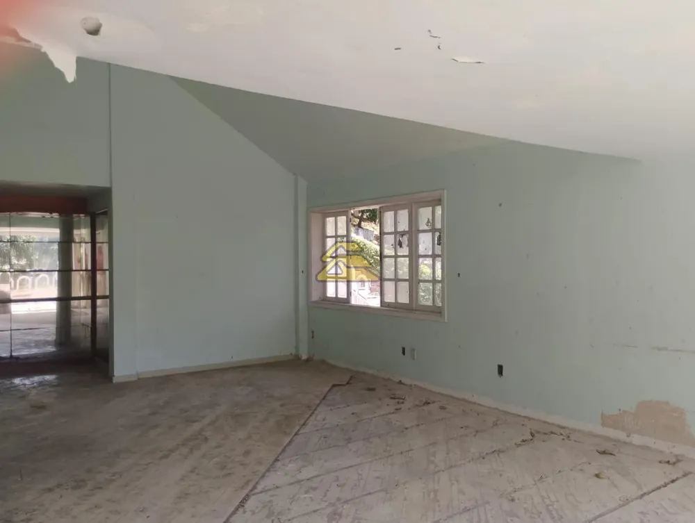 Casa, 8 quartos, 834 m² - Foto 1