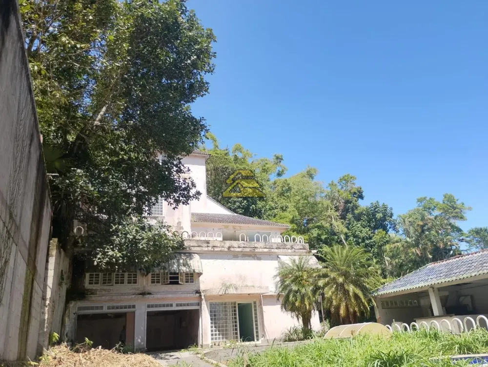 Casa, 8 quartos, 834 m² - Foto 4