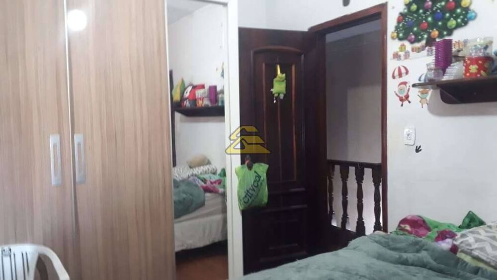 Casa, 3 quartos, 189 m² - Foto 2
