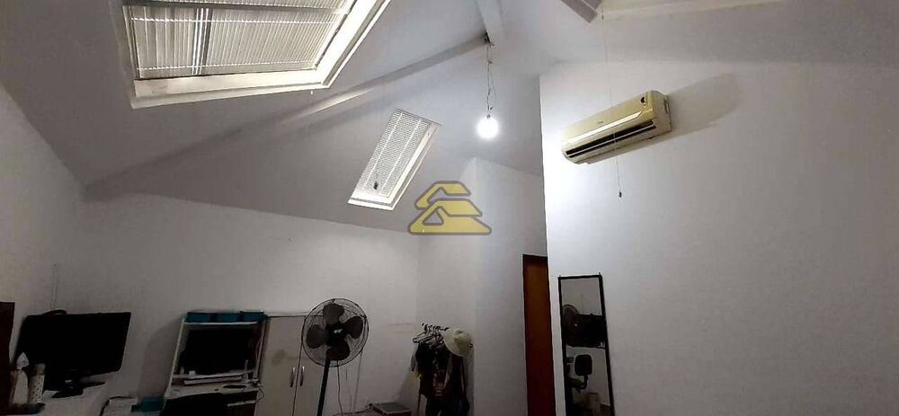 Casa à venda com 3 quartos, 137m² - Foto 8