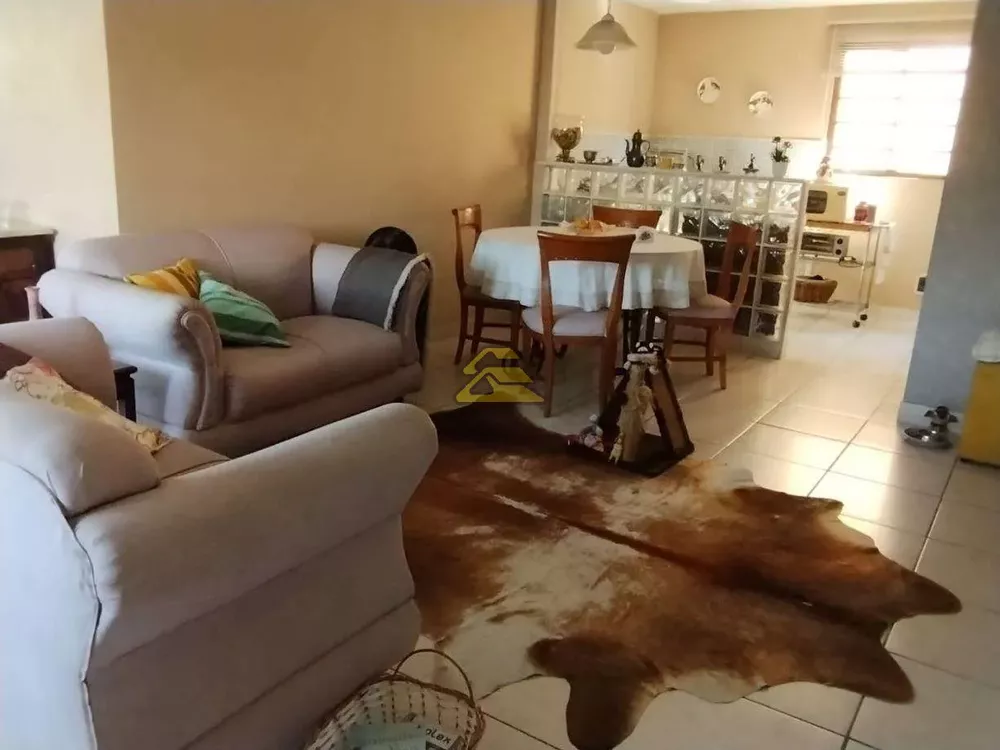 Casa, 3 quartos, 376 m² - Foto 3