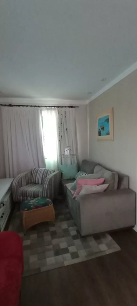 Casa à venda com 3 quartos, 98m² - Foto 2