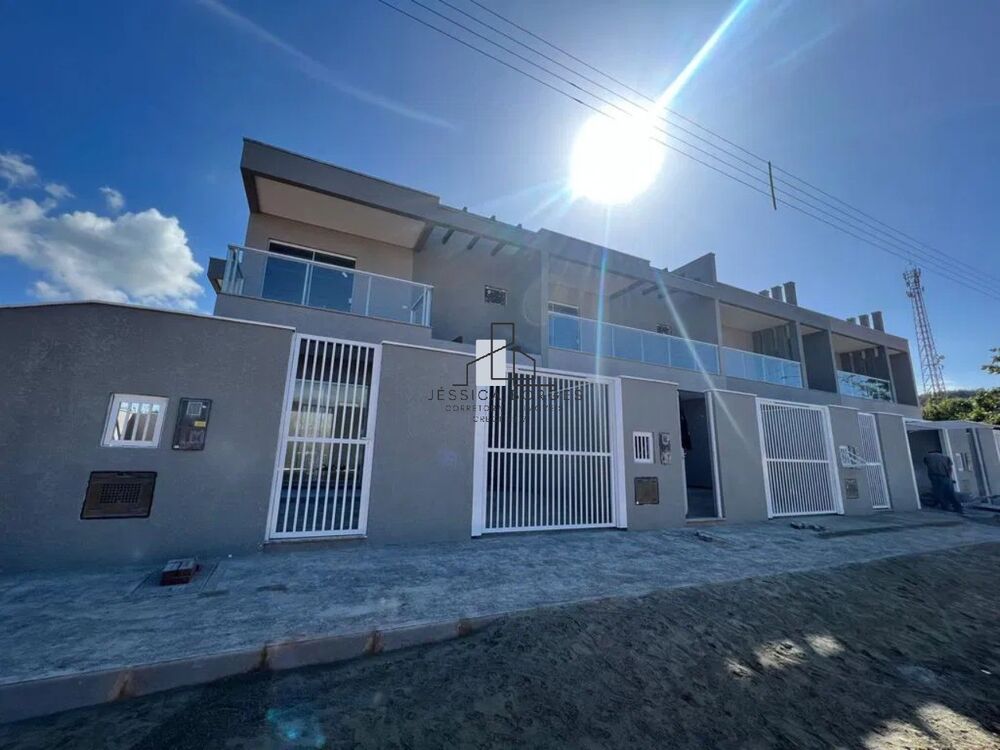 Casa à venda com 3 quartos, 107m² - Foto 2