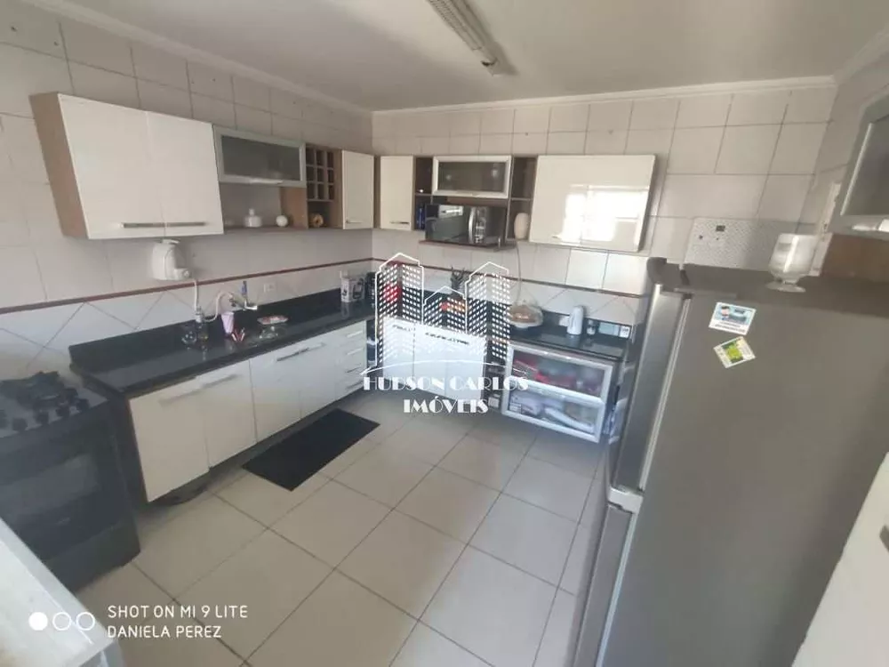 Apartamento à venda com 2 quartos, 81m² - Foto 4