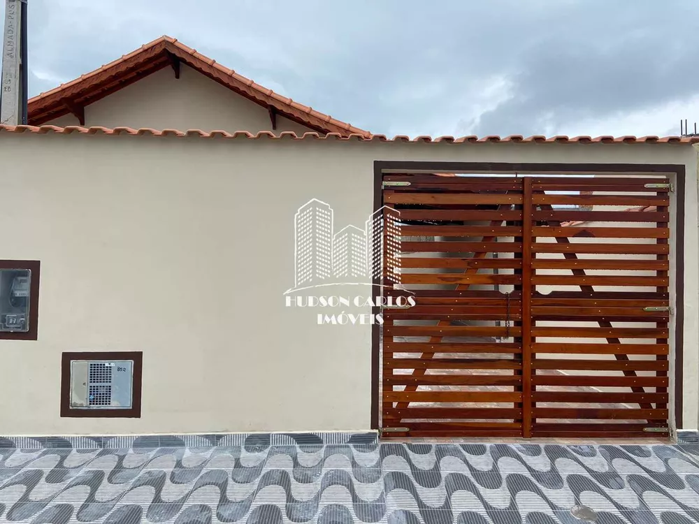 Casa à venda com 2 quartos, 75m² - Foto 1