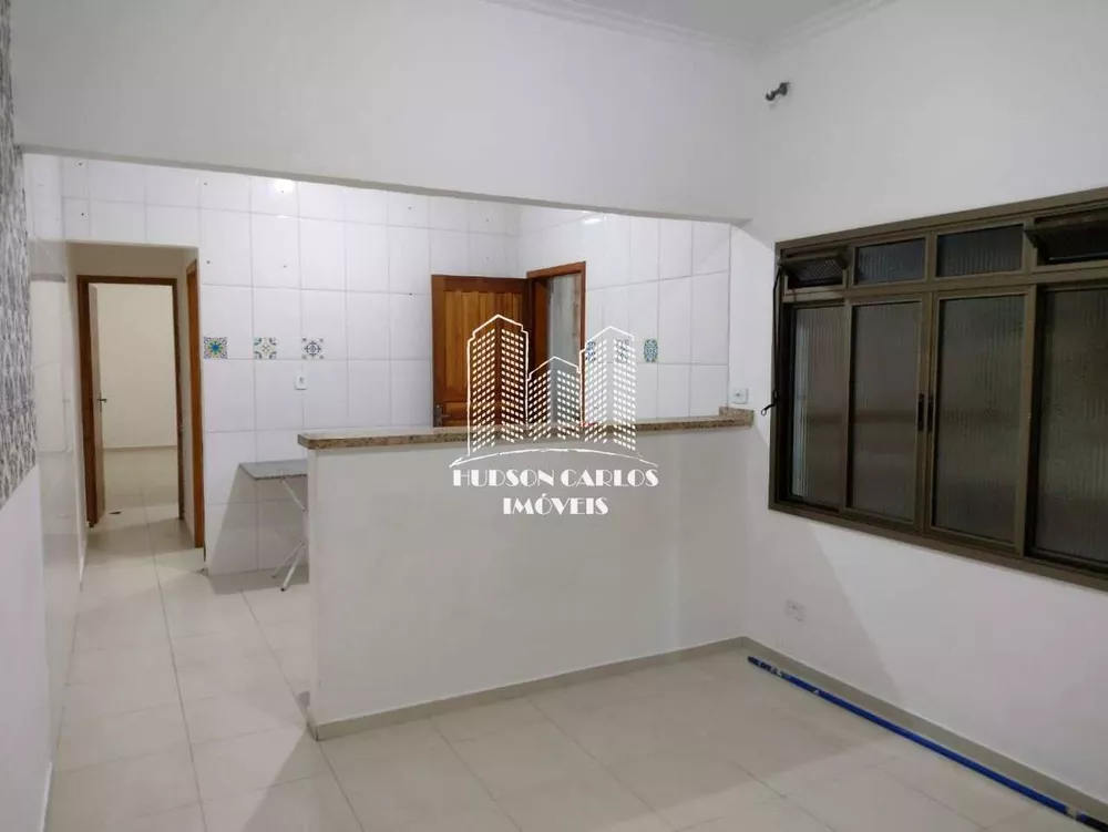 Casa à venda com 2 quartos, 81m² - Foto 4