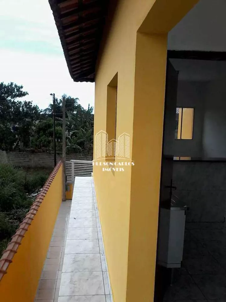 Casa à venda com 2 quartos, 51m² - Foto 2