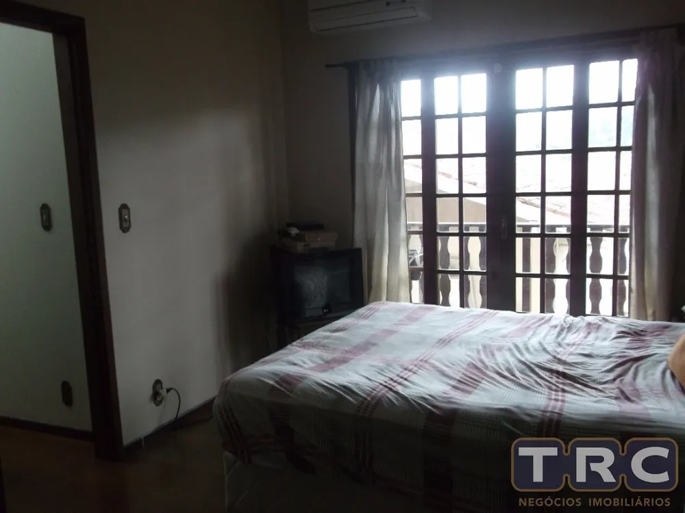 Sobrado, 3 quartos, 220 m² - Foto 2