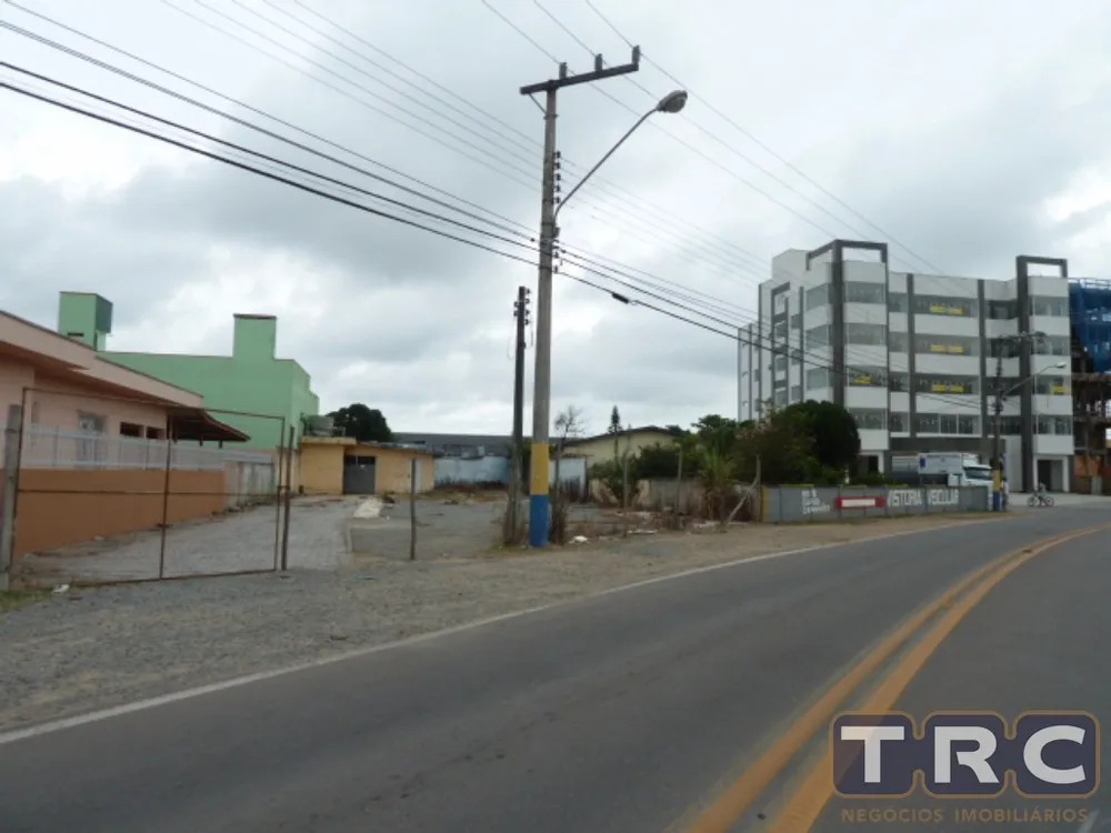 Loteamento e Condomínio - Foto 3
