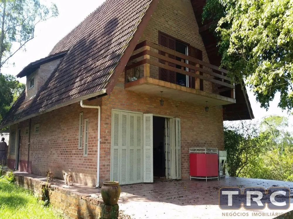 Sítio, 3 quartos, 250 m² - Foto 1