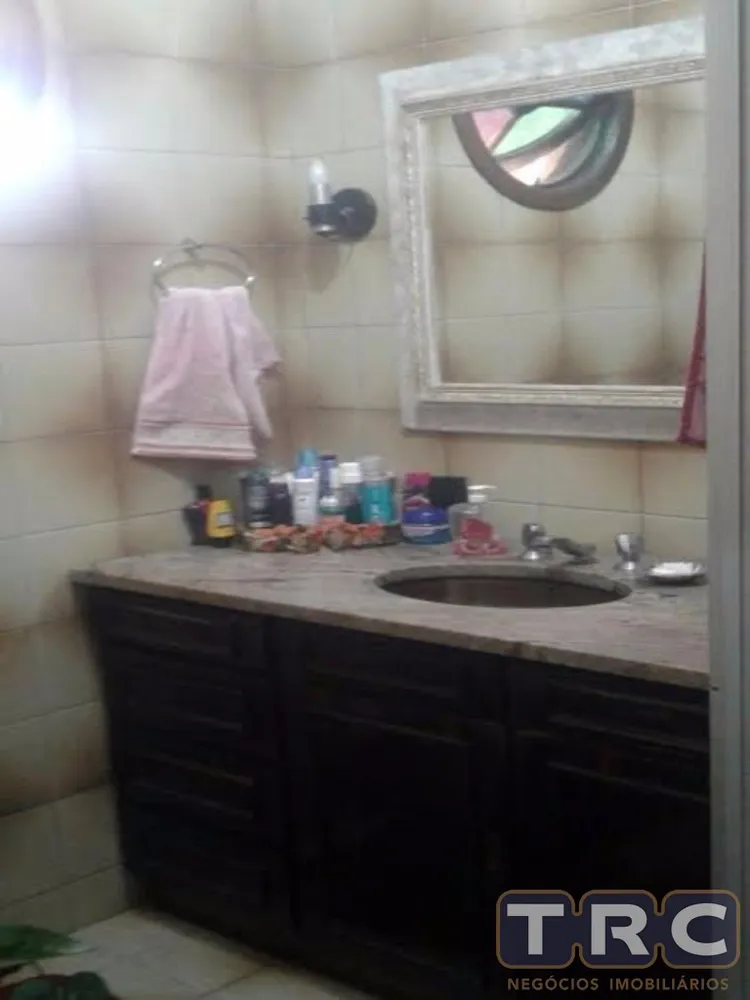Casa, 3 quartos, 200 m² - Foto 4