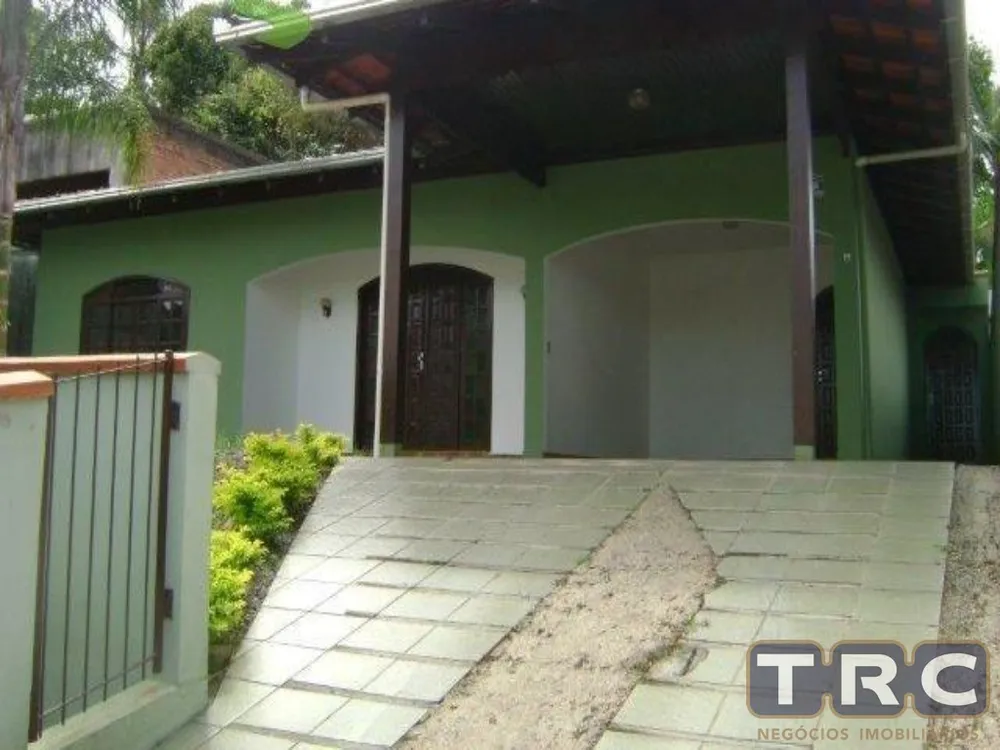Casa, 3 quartos, 152 m² - Foto 1