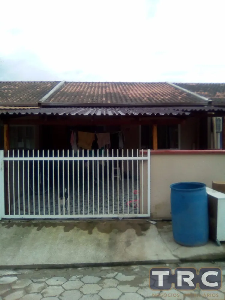 Casa, 2 quartos, 58 m² - Foto 1