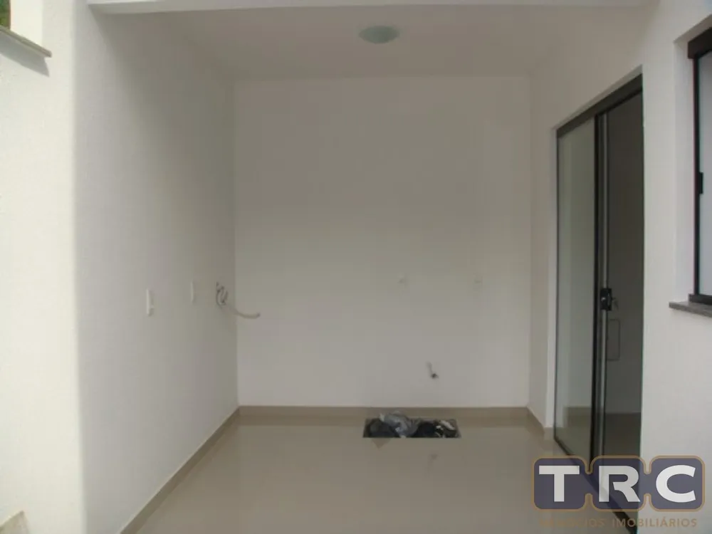 Casa, 3 quartos, 147 m² - Foto 4
