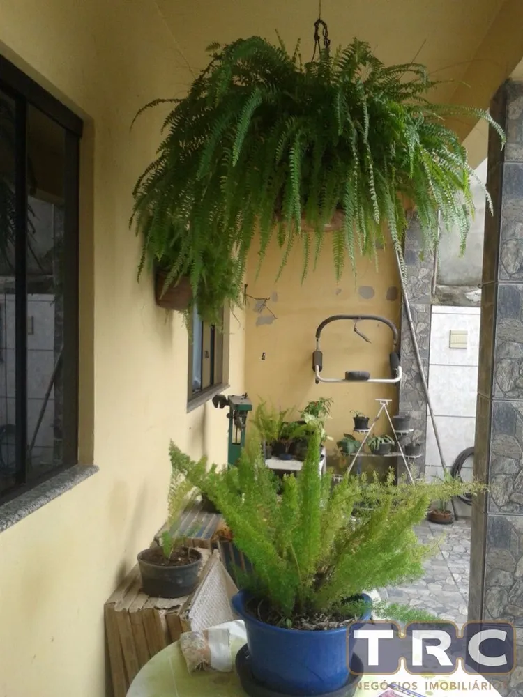 Casa, 3 quartos, 180 m² - Foto 1