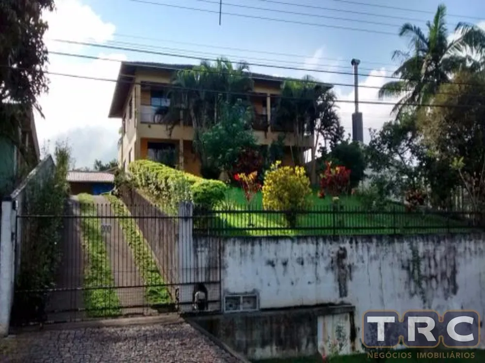 Sobrado, 4 quartos, 2 m² - Foto 1
