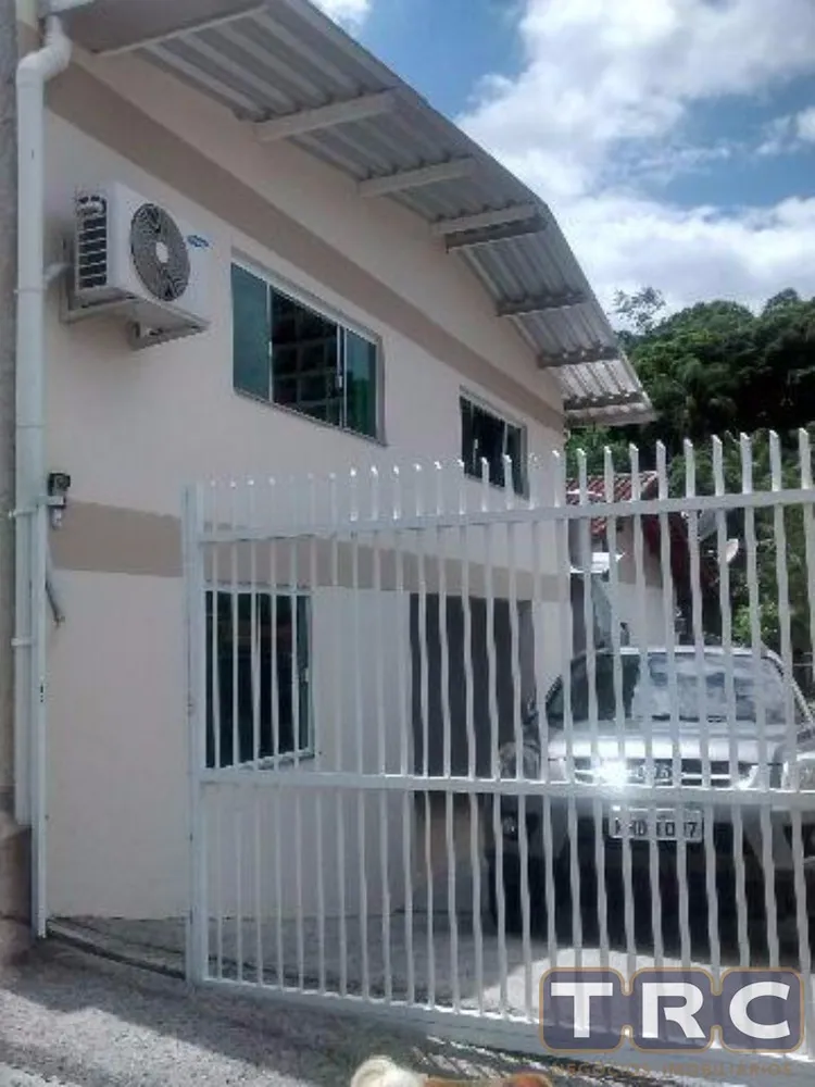 Casa, 3 quartos, 240 m² - Foto 4