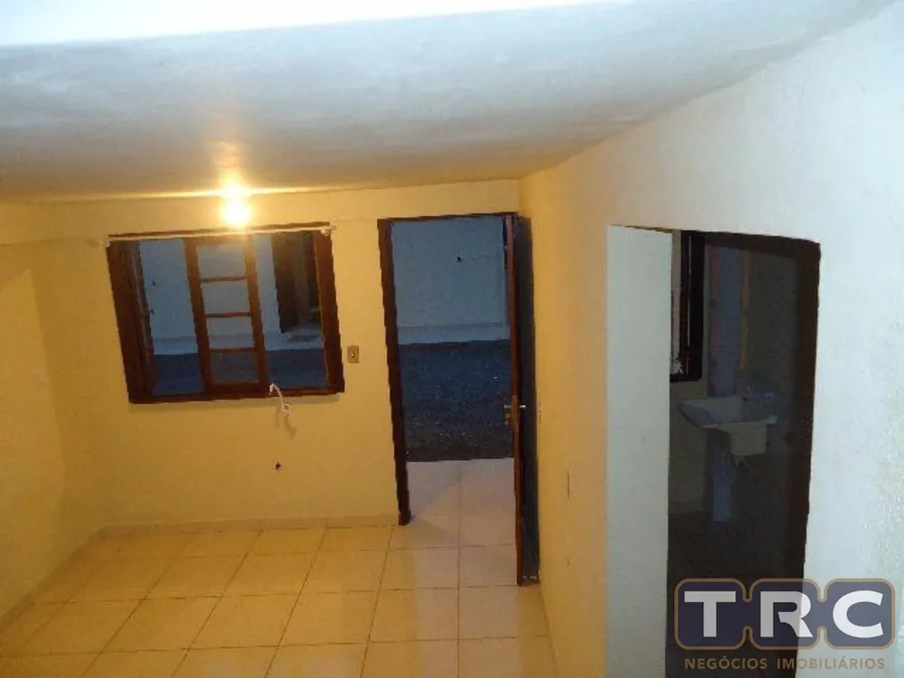 Casa, 3 quartos, 180 m² - Foto 2