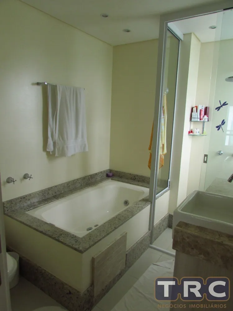 Apartamento, 3 quartos, 119 m² - Foto 2