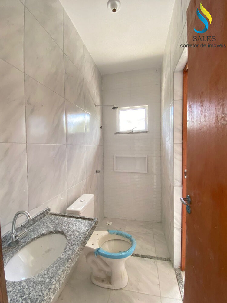 Casa à venda com 2 quartos, 70m² - Foto 9