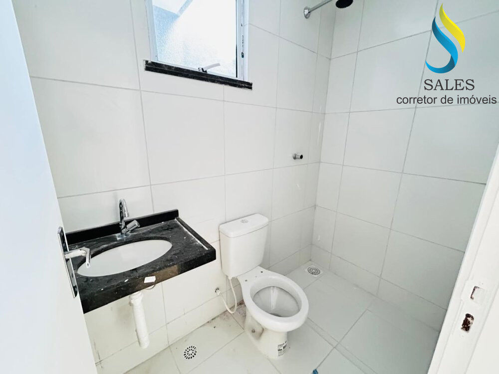 Casa à venda com 3 quartos, 102m² - Foto 2