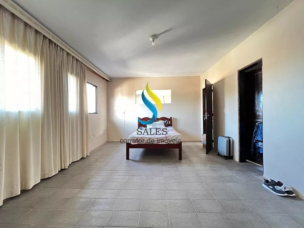 Casa, 3 quartos, 240 m² - Foto 1