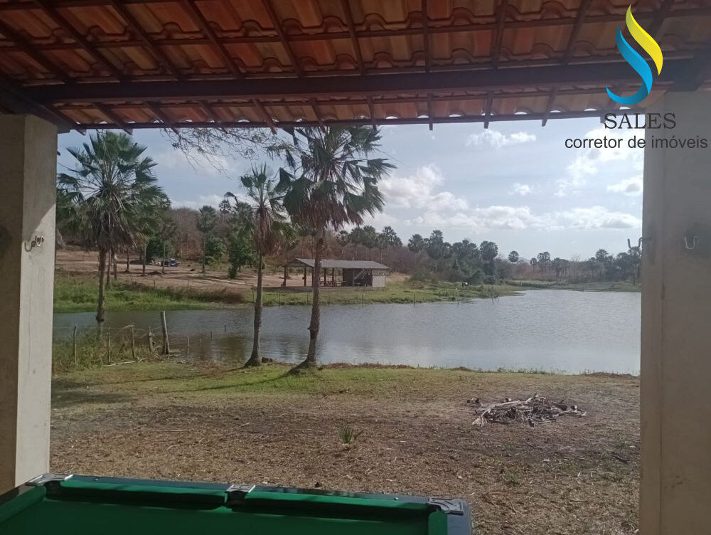 Chácara à venda com 4 quartos, 276m² - Foto 4