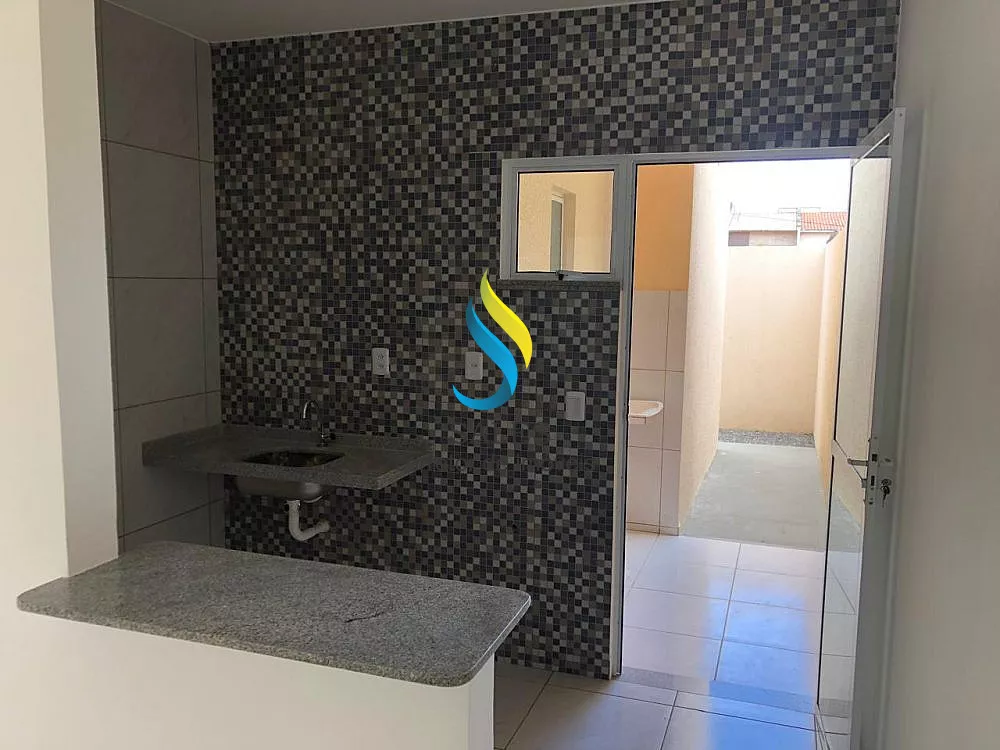 Casa, 2 quartos, 48 m² - Foto 3