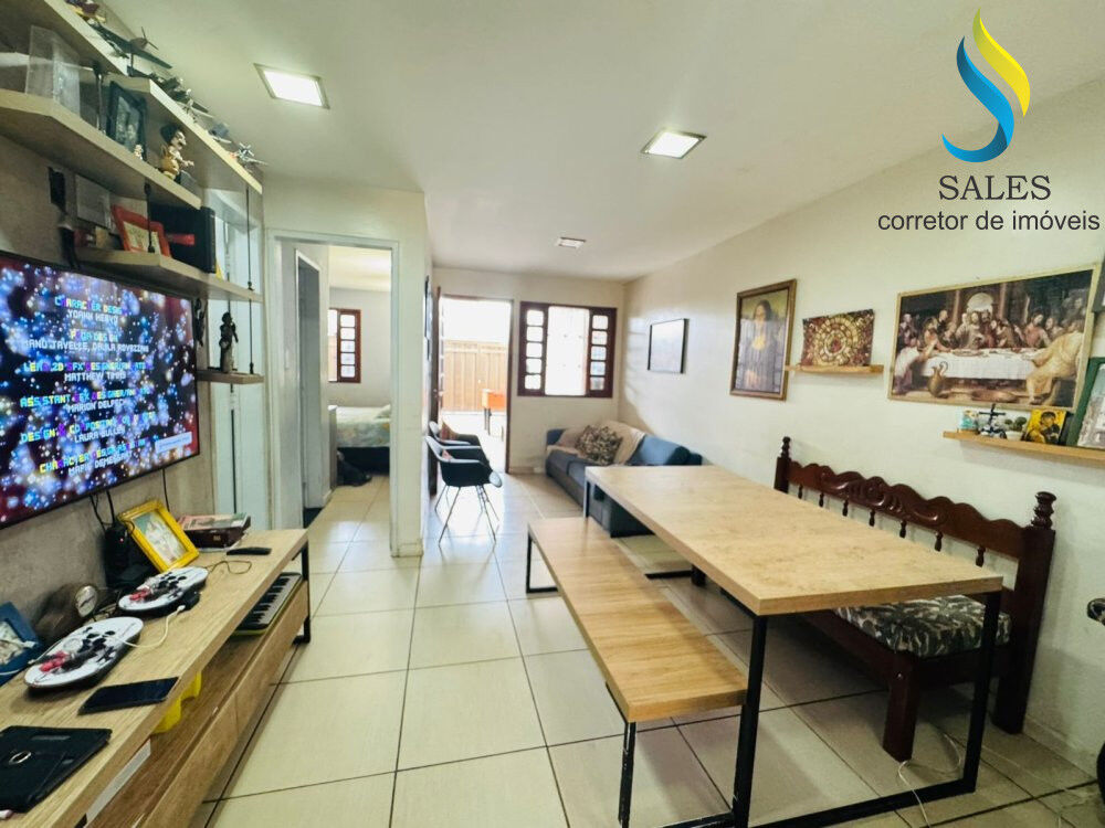 Casa à venda com 2 quartos, 69m² - Foto 3