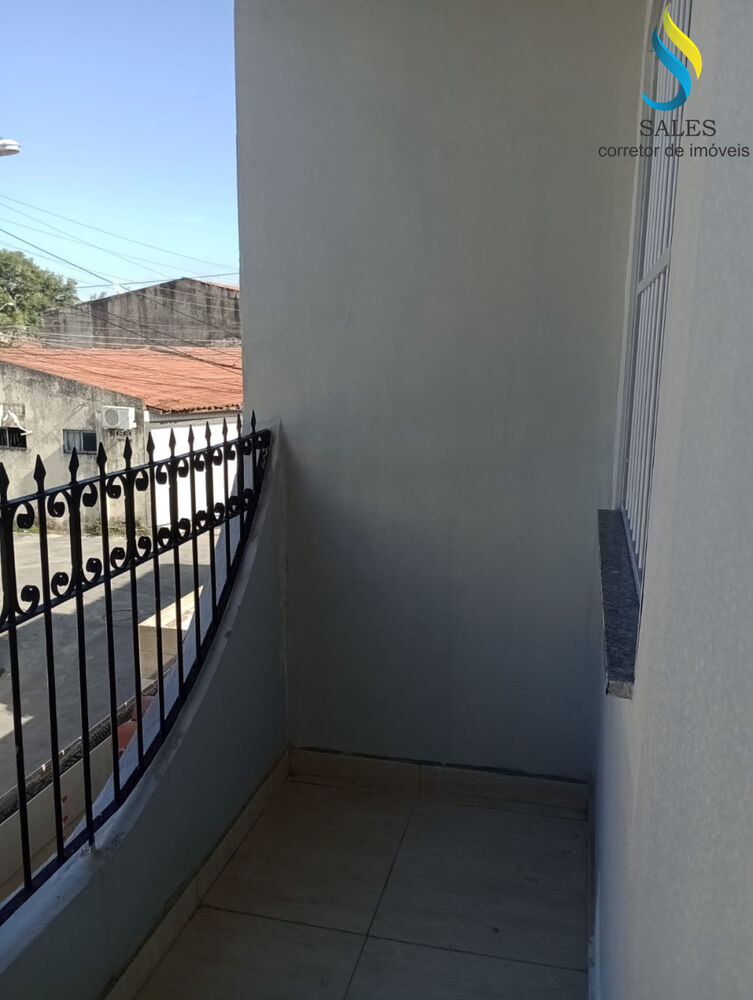 Casa à venda com 4 quartos, 150m² - Foto 3