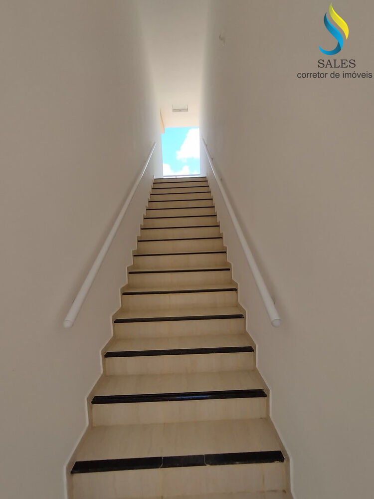 Apartamento à venda com 2 quartos, 58m² - Foto 2