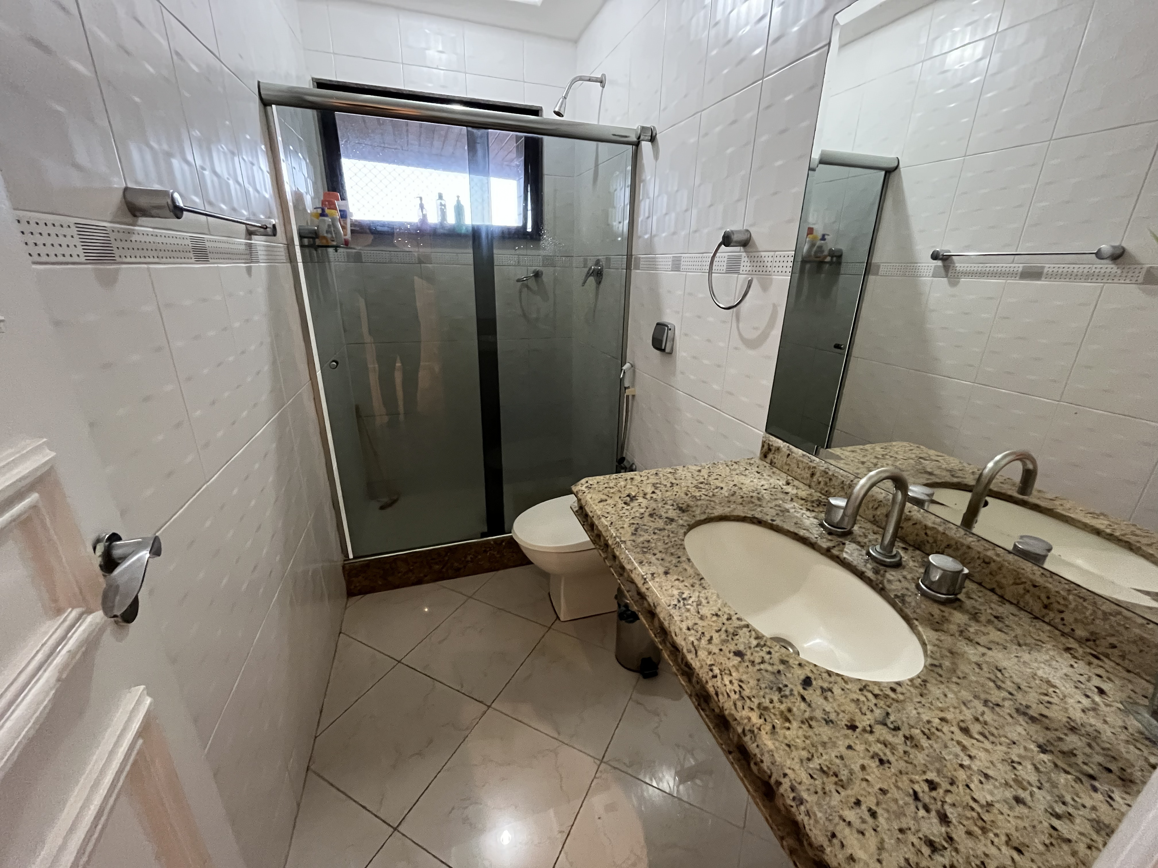 Apartamento à venda com 3 quartos, 154m² - Foto 12