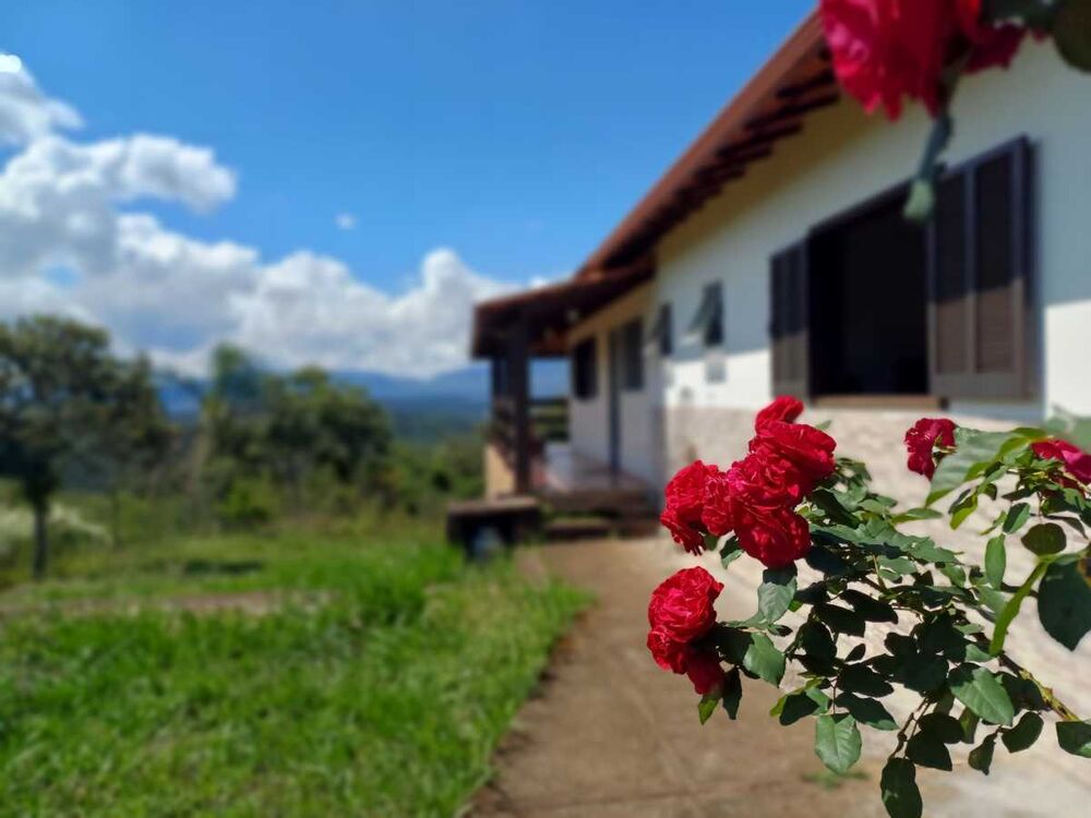 Chácara à venda com 3 quartos, 36607m² - Foto 1