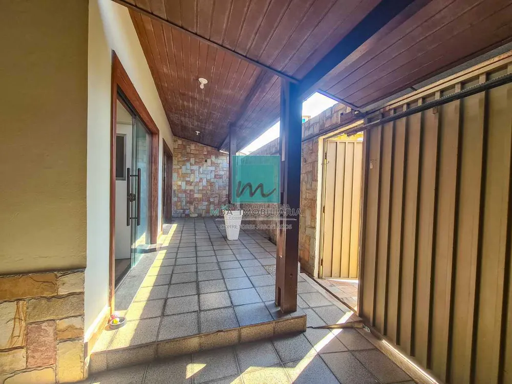 Casa, 11 quartos, 250 m² - Foto 2