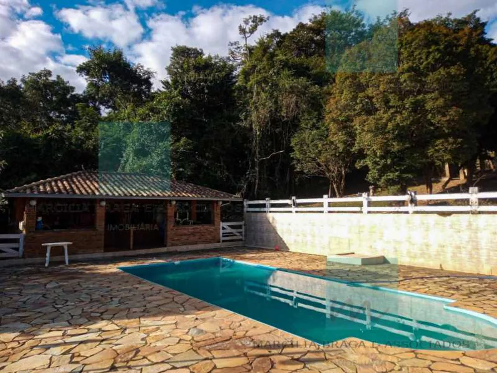 Fazenda à venda com 4 quartos, 650000m² - Foto 1