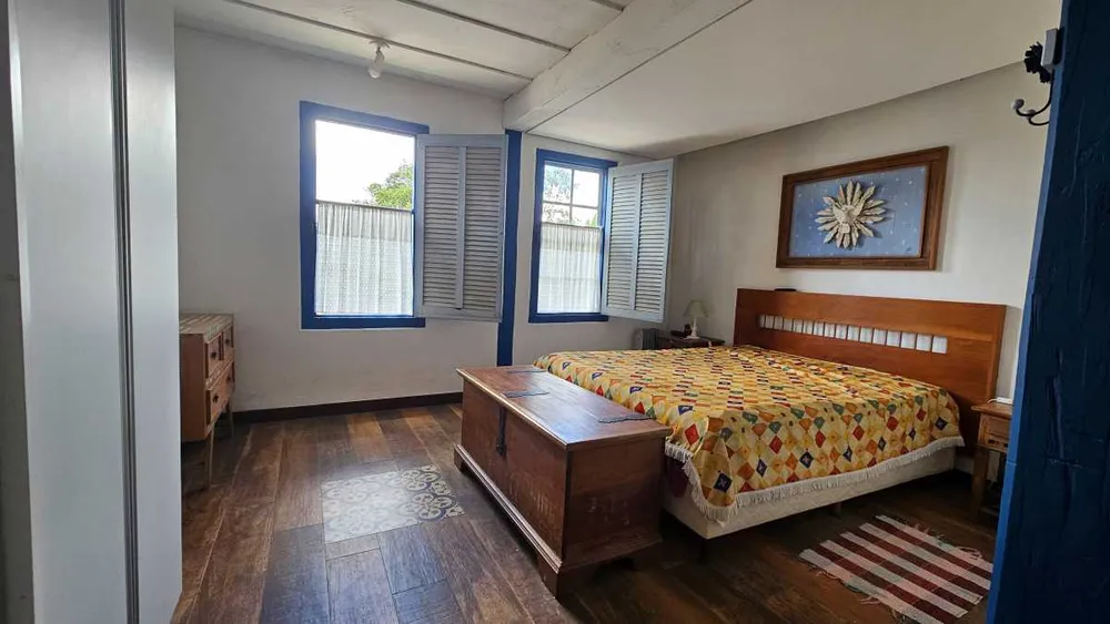 Casa, 6 quartos, 140 m² - Foto 9