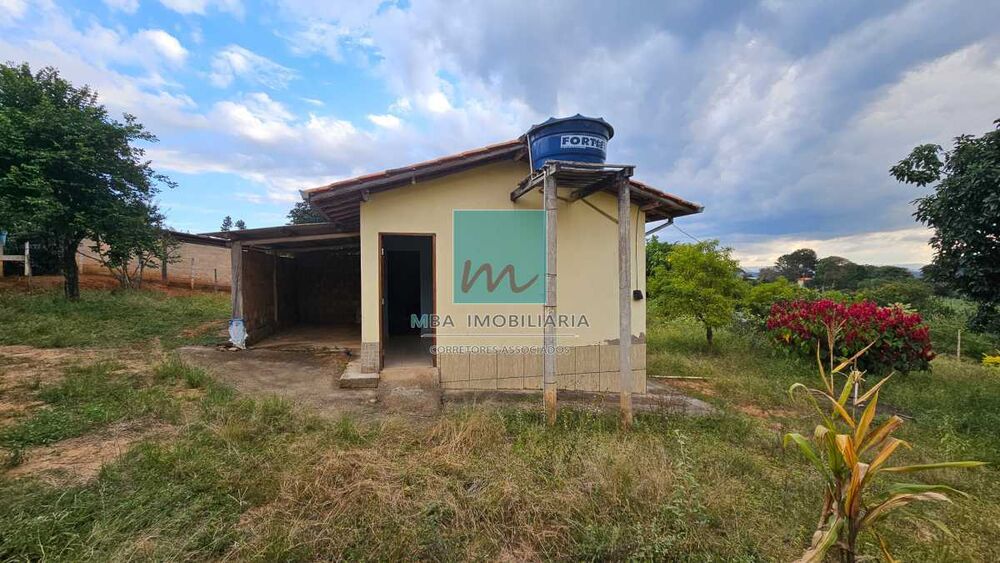 Chácara à venda com 4 quartos, 180m² - Foto 19