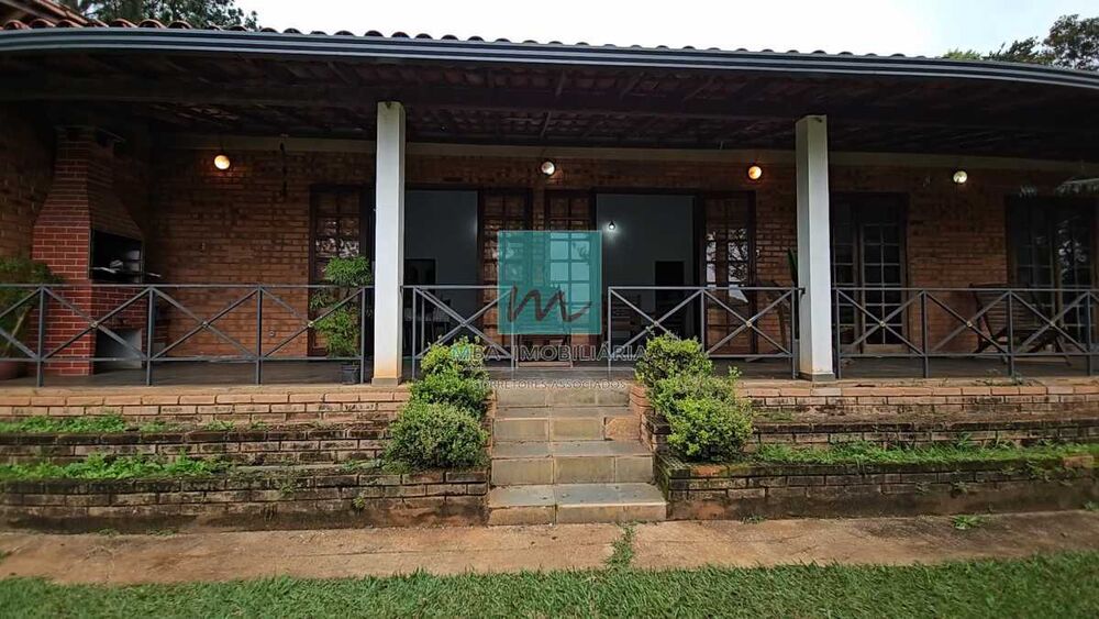 Chácara, 4 quartos, 5000 m² - Foto 1