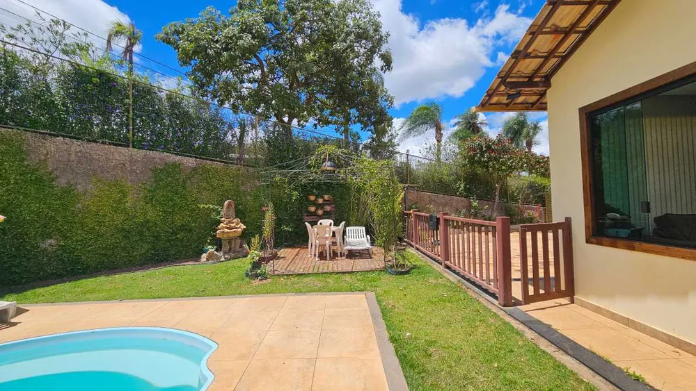 Casa, 3 quartos, 283 m² - Foto 1