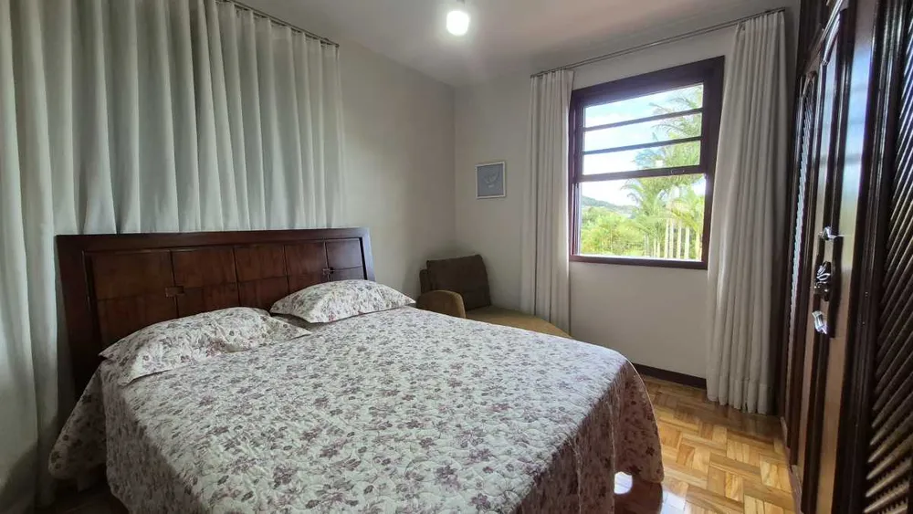 Casa, 6 quartos, 1100 m² - Foto 4