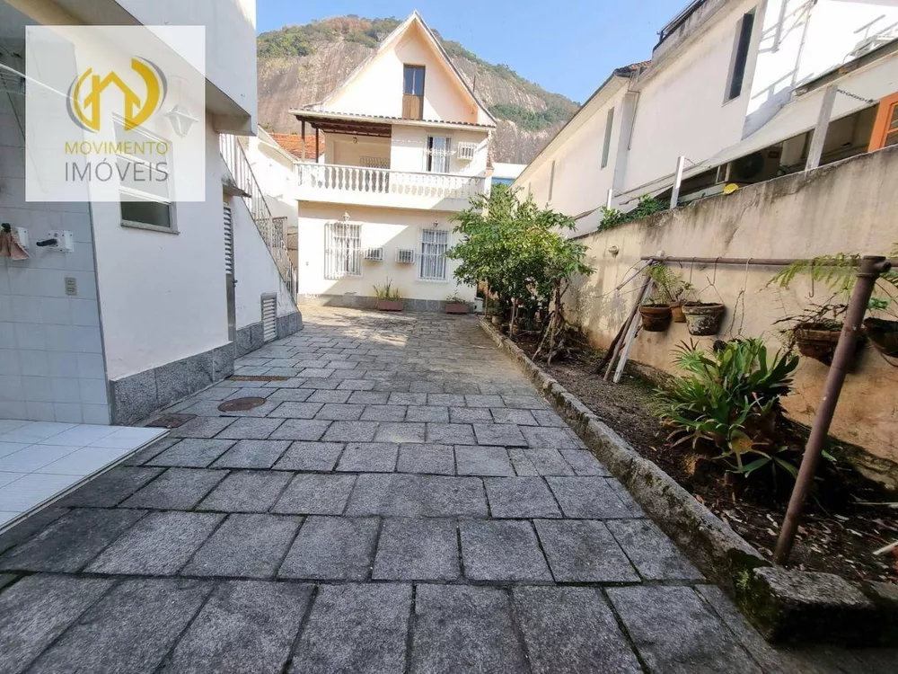 Casa, 5 quartos, 270 m² - Foto 2